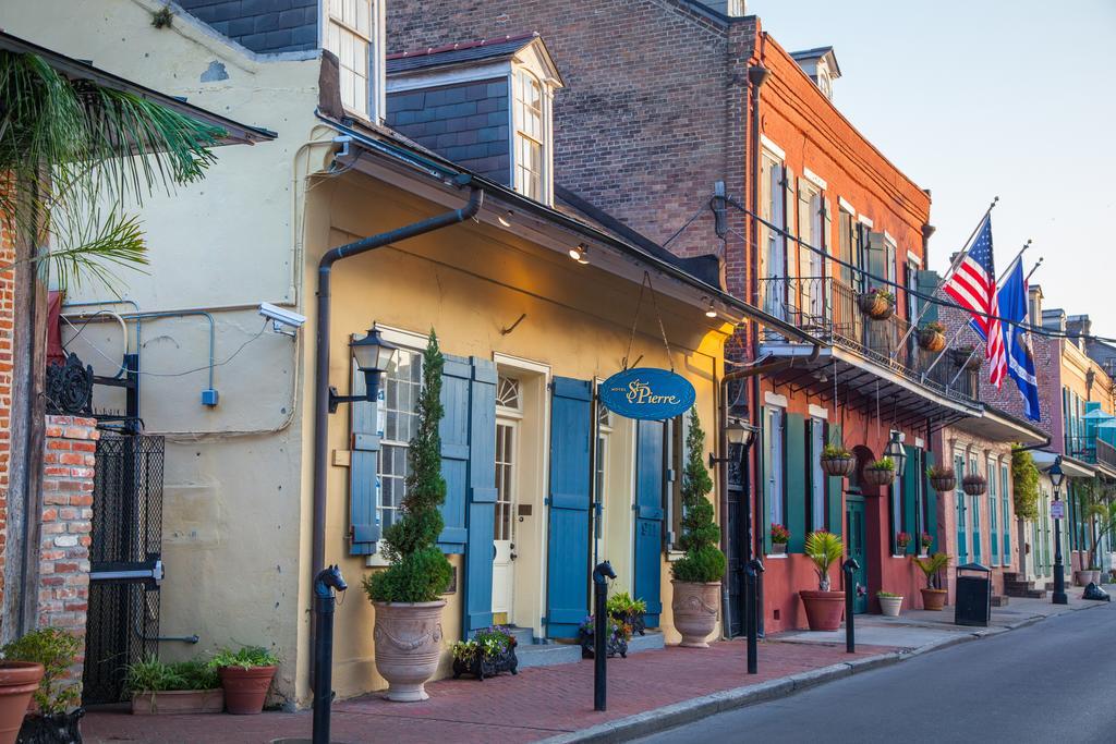 Hotel St. Pierre French Quarter New Orleans Exterior photo